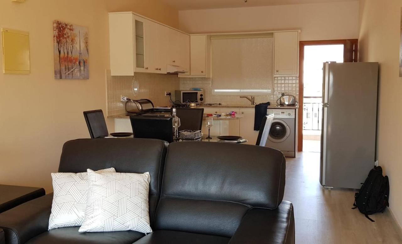 Petras Cozy Nest, 1-Bedroom Apt., Paphos-Universal Buitenkant foto